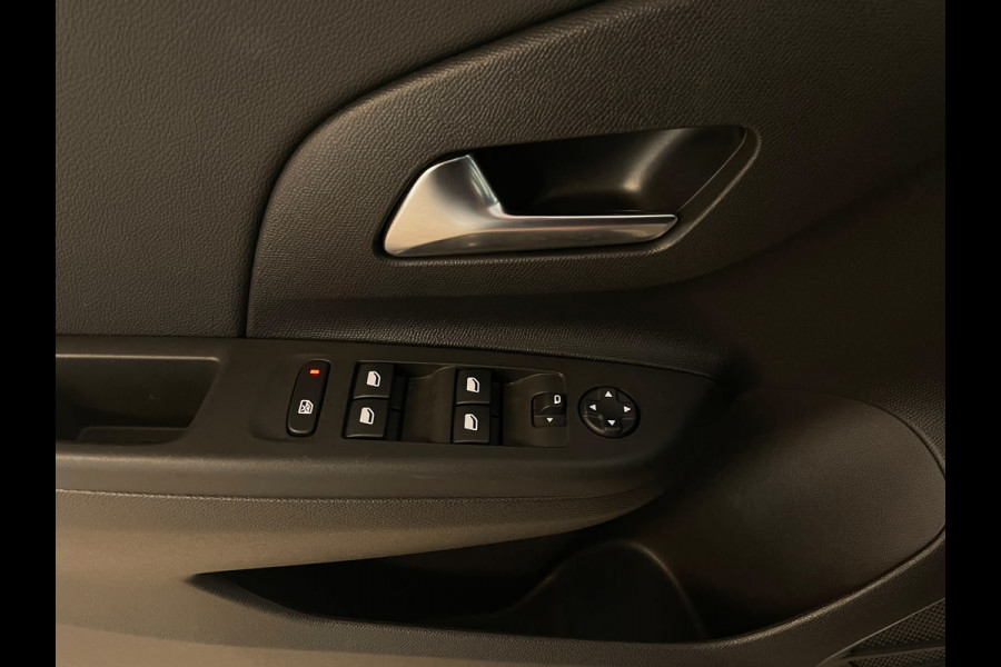 Opel Corsa 1.2 GS Line 100PK AIRCO NAVI VIA APP CRUISE APPLE CARPLAY DIGITAAL DASH ZWARTE VELGEN ZWART DAK ZEER NETTE AUTO