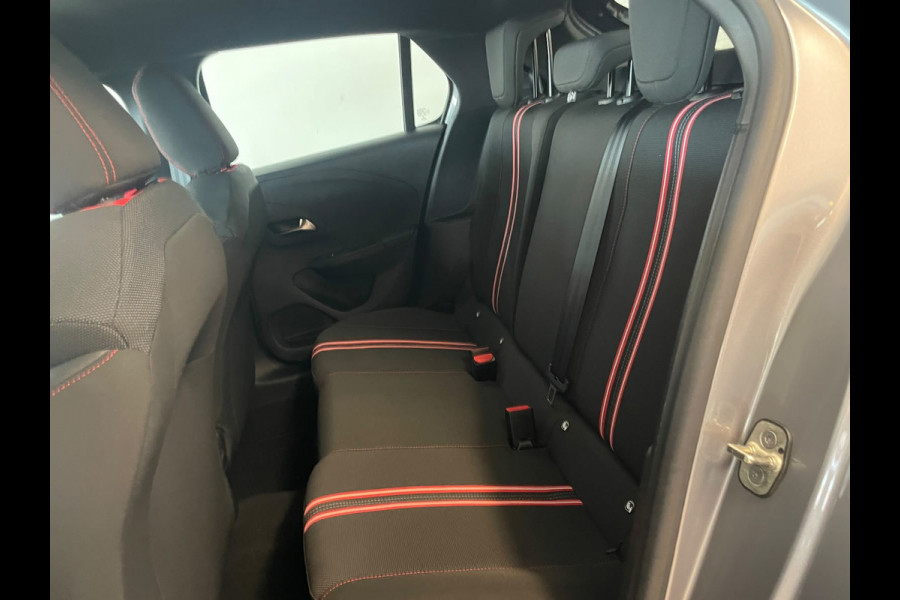 Opel Corsa 1.2 GS Line 100PK AIRCO NAVI VIA APP CRUISE APPLE CARPLAY DIGITAAL DASH ZWARTE VELGEN ZWART DAK ZEER NETTE AUTO