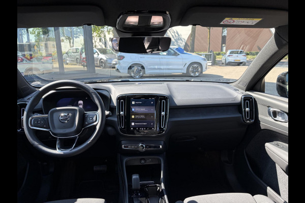 Volvo XC40 Recharge Core 70 kWh SOH 96% | ACHTERUITRIJCAMERA| WARMTEPOMP| STOEL + STUURVERWARMING