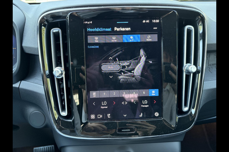 Volvo XC40 Recharge Core 70 kWh SOH 96% | ACHTERUITRIJCAMERA| WARMTEPOMP| STOEL + STUURVERWARMING