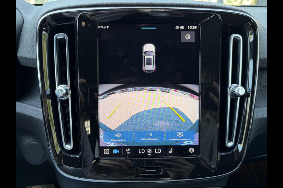 Volvo XC40 Recharge Core 70 kWh SOH 96% | ACHTERUITRIJCAMERA| WARMTEPOMP| STOEL + STUURVERWARMING