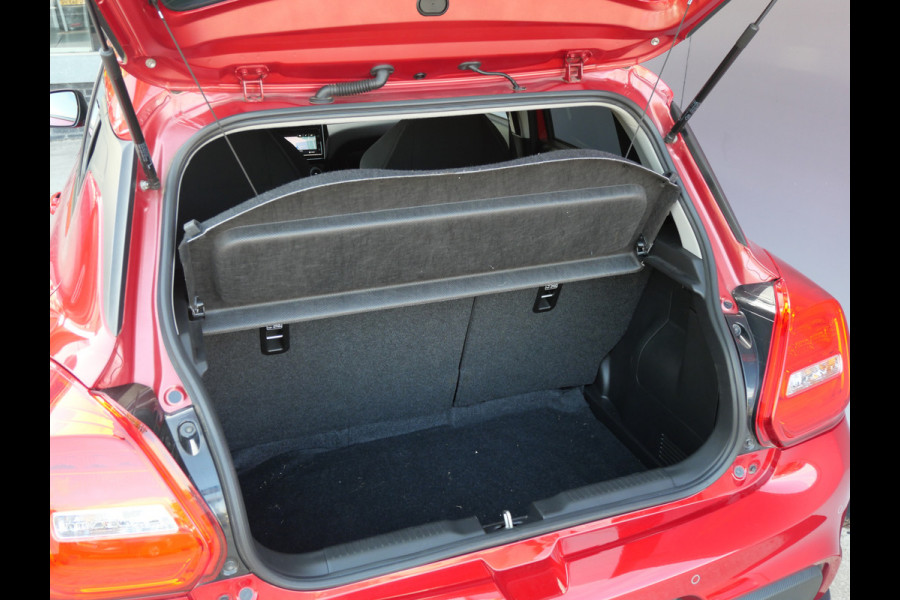 Suzuki Swift 1.4 SPORT SMART HYBRID | A.C.C | CARPLAY | LED | CAMERA | 1e EIG!!
