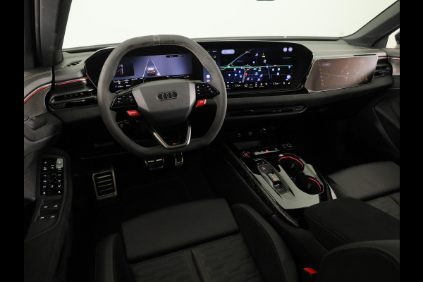 Audi A5 Avant RS 5 e-hybrid quattro | Panoramadak | Keramische remmen | Carbon pakket | RS Design pakket | Head Up display |