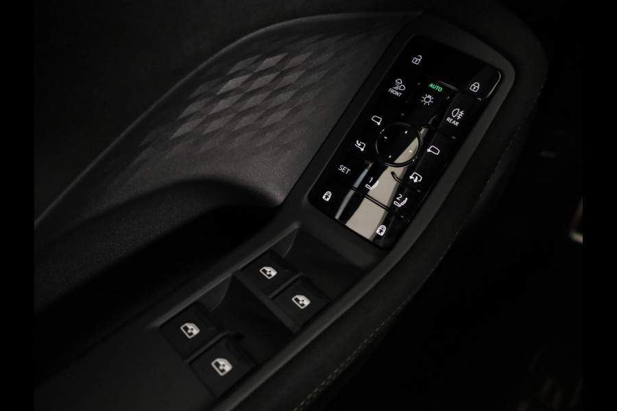 Audi A5 Avant RS 5 e-hybrid quattro | Panoramadak | Keramische remmen | Carbon pakket | RS Design pakket | Head Up display |
