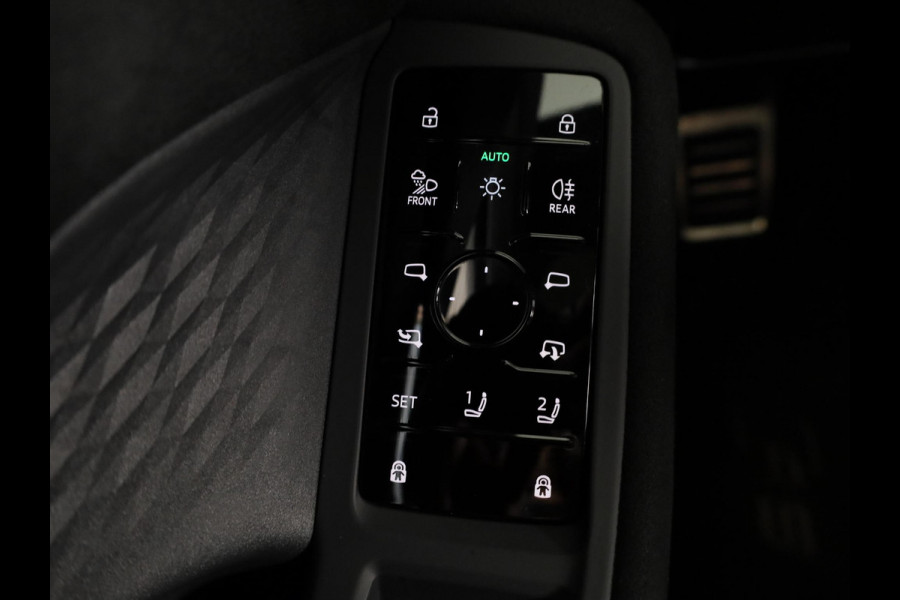 Audi A5 Avant RS 5 e-hybrid quattro | Panoramadak | Keramische remmen | Carbon pakket | RS Design pakket | Head Up display |