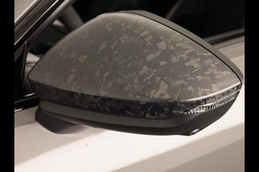 Audi A5 Avant RS 5 e-hybrid quattro | Panoramadak | Keramische remmen | Carbon pakket | RS Design pakket | Head Up display |