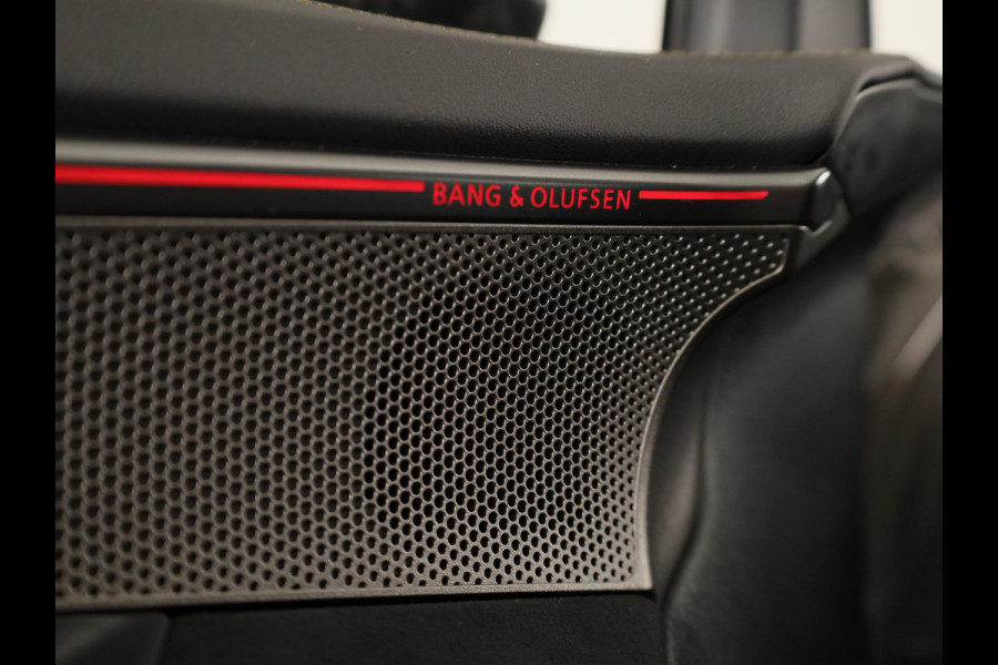 Audi A5 Avant RS 5 e-hybrid quattro | Panoramadak | Keramische remmen | Carbon pakket | RS Design pakket | Head Up display |