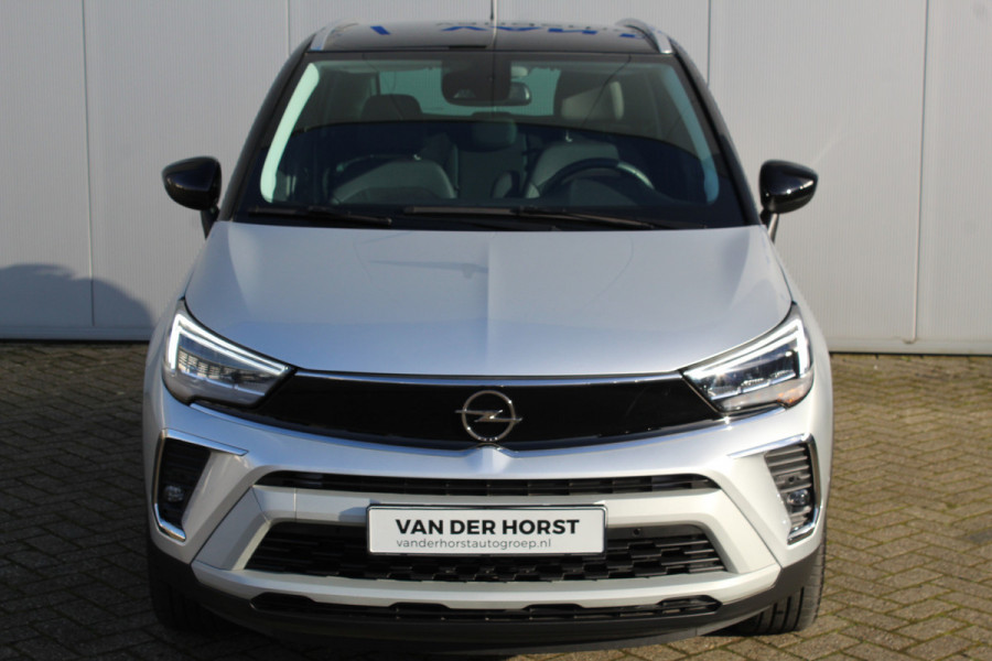 Opel Crossland 1.2-110pk Turbo 'Elegance'. Mooie en luxe hoogzitter ! Volautm. airco dual, cruise control, camera, comfortst., LM wielen, navigatie, telefoonvoorb., lane- en side assist, pdc v+a,  LED verl., trekhaak etc.
