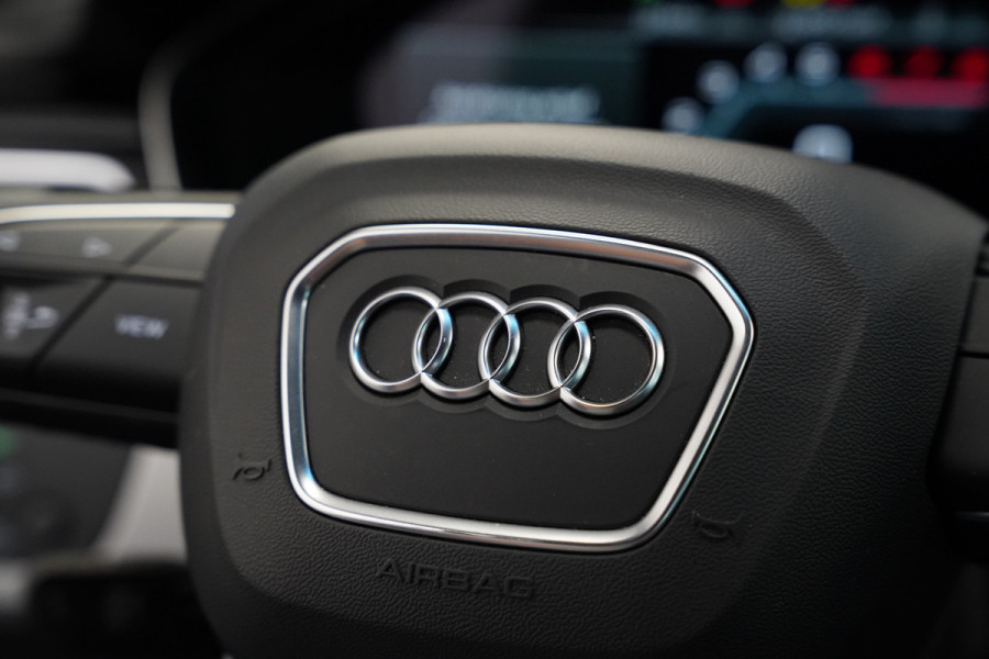 Audi A4 Avant 35 TFSI S edition S-line Leder Full-led Adaptive-Cruise 24 Maanden garantie* (Vraag naar de voorwaarden)