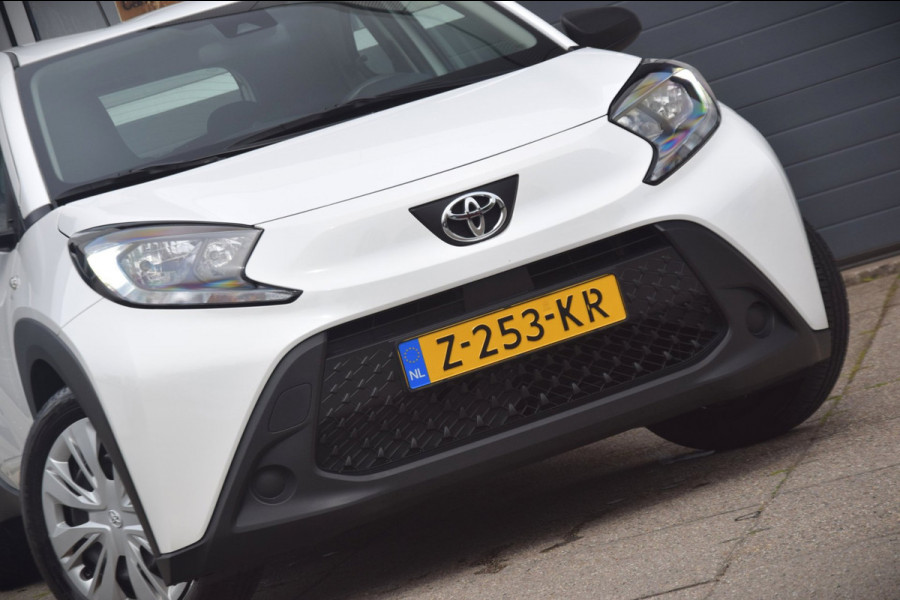Toyota Aygo X 1.0 VVT-i MT APPLE CARPLAY/ADAPTIEVE CRUISE/LED DAGRIJ VERLICHTING