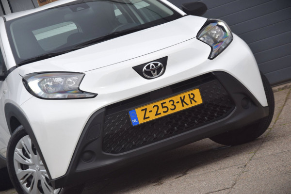 Toyota Aygo X 1.0 VVT-i MT APPLE CARPLAY/ADAPTIEVE CRUISE/LED DAGRIJ VERLICHTING