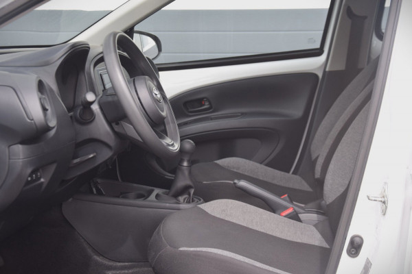 Toyota Aygo X 1.0 VVT-i MT APPLE CARPLAY/ADAPTIEVE CRUISE/LED DAGRIJ VERLICHTING