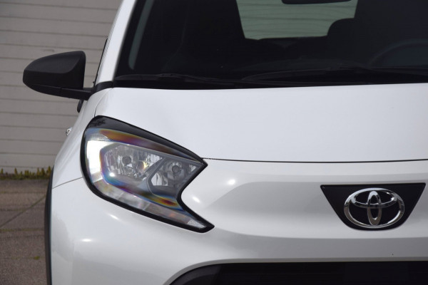 Toyota Aygo X 1.0 VVT-i MT APPLE CARPLAY/ADAPTIEVE CRUISE/LED DAGRIJ VERLICHTING