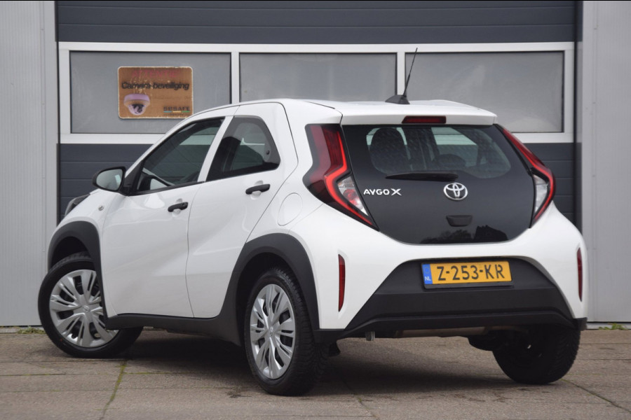 Toyota Aygo X 1.0 VVT-i MT APPLE CARPLAY/ADAPTIEVE CRUISE/LED DAGRIJ VERLICHTING