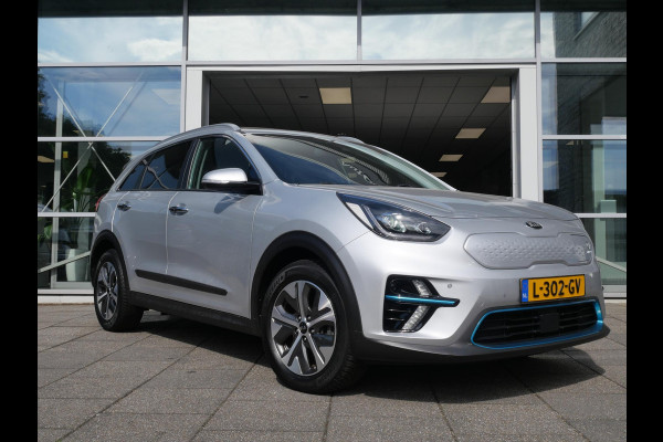 Kia e-Niro DynamicPlusLine 64 kWh | Schuif-kantel dak | Stoel-stuurverwarming | Carplay | Keyless | Navi | Cruise |