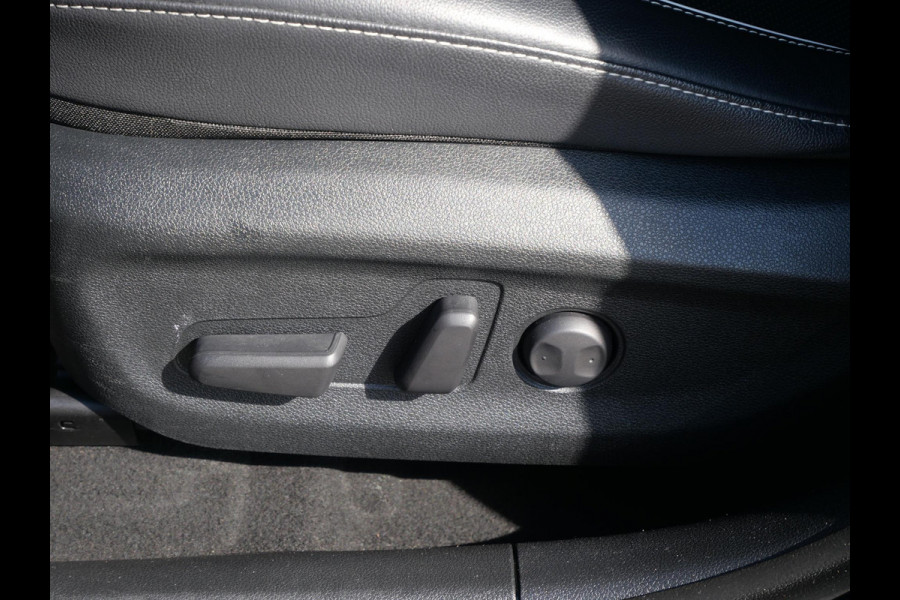 Kia e-Niro ExecutiveLine 64 kWh | Stoelverwarming-ventilatie | Schuif-kanteldak | Keyless |  Electrische Stoelen |