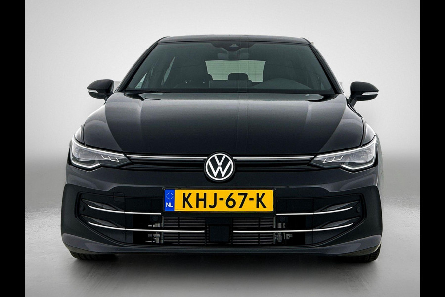 Volkswagen Golf 1.5 eTSI Black Line CAMERA | IQ Light + Grill | VIRTUAL