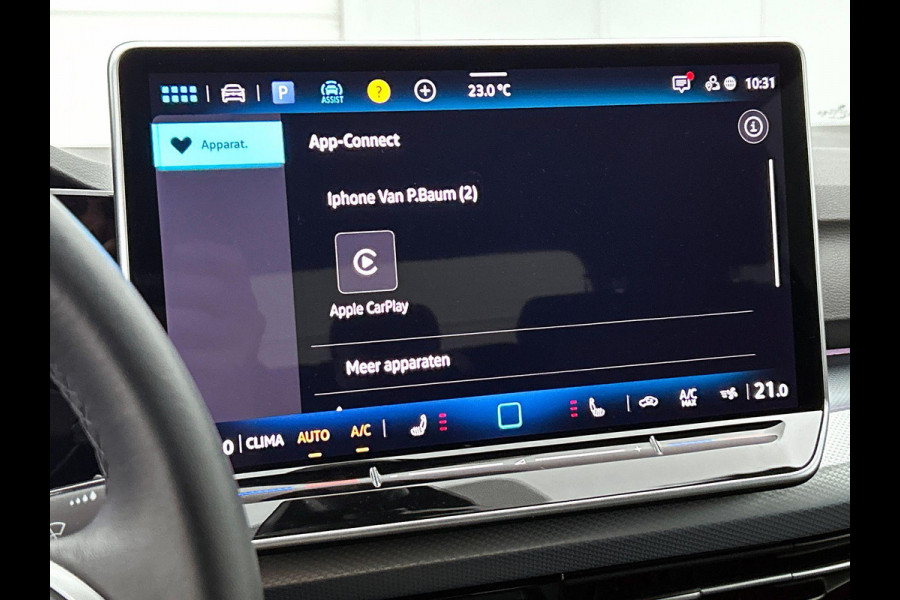 Volkswagen Golf 1.5 eTSI Black Line CAMERA | IQ Light + Grill | VIRTUAL