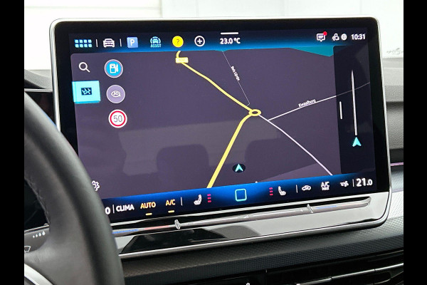 Volkswagen Golf 1.5 eTSI Black Line CAMERA | IQ Light + Grill | VIRTUAL