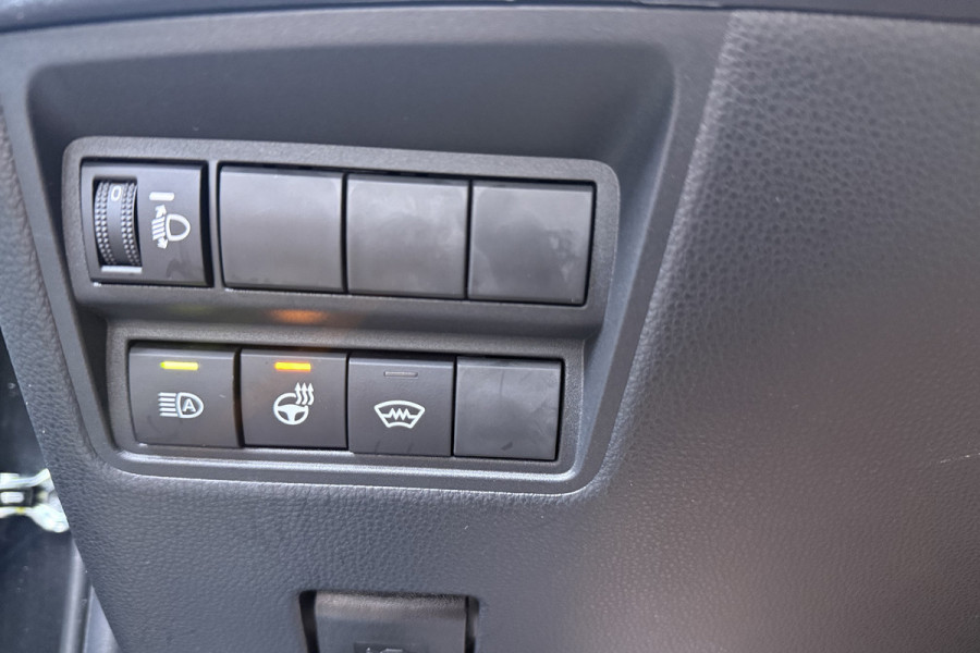 Toyota Yaris Cross 1.5 Hybrid 115 Dynamic (STOELVERWARMING, STUURVERWARMING, CAMERA, ADAPTIEVE CRUISE CONTROL, PARKEERSENSOREN)