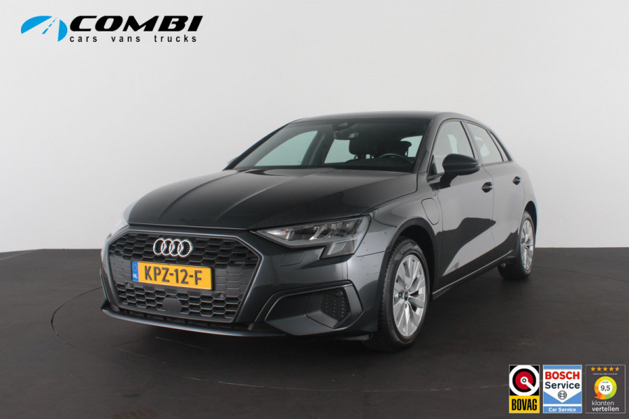 Audi A3 Sportback 40 TFSI e Edition > Plug-in hybride/Manhattangrijs/All season banden/12 maanden garantie