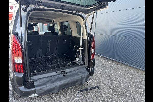 Peugeot Rifter 130PK GT Automaat - Rolstoel (til) lift - Stoelverwarming