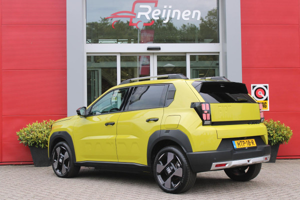 Fiat Grande Panda LA PRIMA 113PK 11 kW 44 kWh | WINTERPACK: STOEL/STUUR/VOORRUIT VERWARMING | DRAADLOZE APPLE CARPLAY/ANDROID AUTO | NAVIGATIE | ACHTERUITRIJCAMERA | PARKEERSENSOREN VOOR + ACHTER | DRAADLOZE TELEFOONLADER | LED KOPLAMPEN | CLIMATE CONTROL | 3-FASE | 17" LICHTMETALEN VELGEN | PRIVACY GLASS | ACHTERSPOILER |