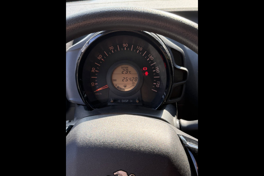 Peugeot 108 1.0 e-VTi Active - 25.000 km - 5Drs I Airco I LED / Xenon I Comfort pakket I Dealer onderhouden