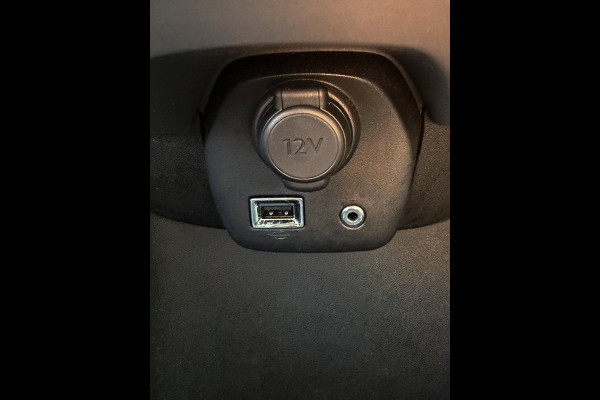 Peugeot 108 1.0 e-VTi Active - 25.000 km - 5Drs I Airco I LED / Xenon I Comfort pakket I Dealer onderhouden