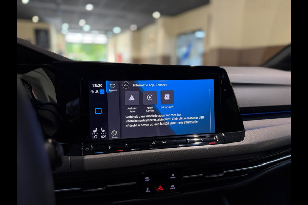 Volkswagen Golf 1.4 eHybrid GTE|Pano|Keyless|Matrix|HUD|Sfeer|