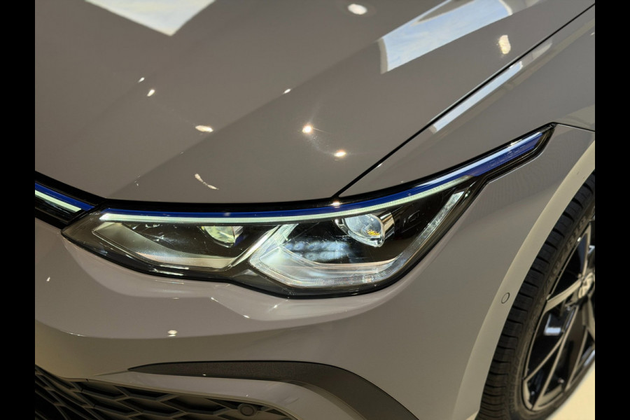 Volkswagen Golf 1.4 eHybrid GTE|Pano|Keyless|Matrix|HUD|Sfeer|