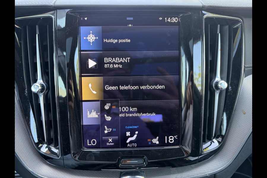 Volvo XC60 2.0 Recharge T6 AWD R-Design 35.000KM! | VOLLEDIG VOLVO DEALER ONDERHOUDEN| HARMAND KARDON| MEMORY STOEL| ELEKTRISCHE ACHTERKLEP| STOELVENTILATIE| PANO| NAPPALEER|