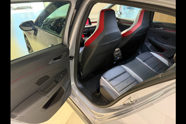 Volkswagen Golf 2.0 TSI GTI Clubsport Akrapovic|Pano|HUD|Matrix|H&K|Leder|Camera|