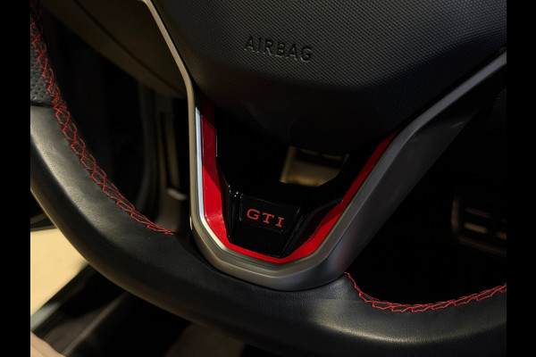 Volkswagen Golf 2.0 TSI GTI Clubsport Akrapovic|Pano|HUD|Matrix|H&K|Leder|Camera|