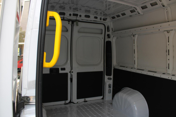 Fiat Ducato 33 2.2 MultiJet 140PK L3H2 | NIEUWE BUS! BPM VRIJ! | ACHTERUITRIJ CAMERA | APPLE CARPLAY/ANDROID AUTO | 3-ZITS | CRUISE CONTROL | CLIMATE CONTROL | DAB+ RADIO | DIGITALE COCKPIT |