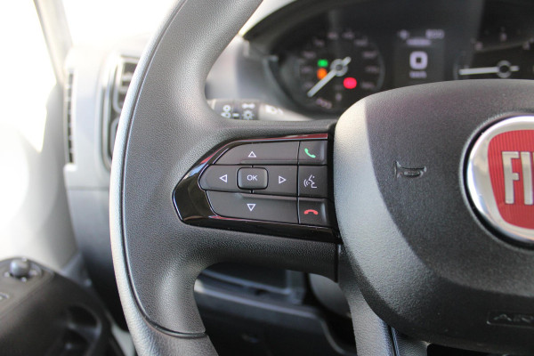 Fiat Ducato 33 2.2 MultiJet 140PK L3H2 | NIEUWE BUS! BPM VRIJ! | ACHTERUITRIJ CAMERA | APPLE CARPLAY/ANDROID AUTO | 3-ZITS | CRUISE CONTROL | CLIMATE CONTROL | DAB+ RADIO | DIGITALE COCKPIT |