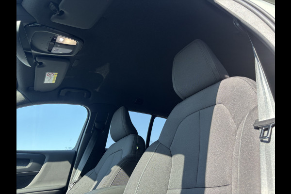Volvo XC40 Recharge Plus 70 kWh | Zwenkbare trekhaak | Adaptieve cruise | Blis | Sage Green |