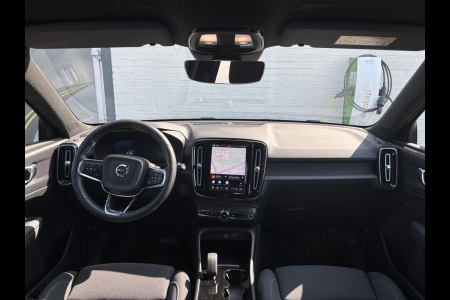 Volvo XC40 Recharge Plus 70 kWh | Zwenkbare trekhaak | Adaptieve cruise | Blis | Sage Green |