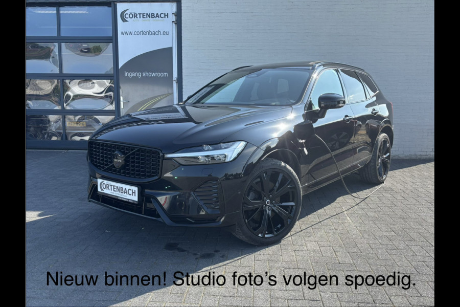 Volvo XC60 2.0 T6 Plug-in hybrid AWD Ultra Black Edition Long Range | Zwenkbare trekhaak | Panorama dak | Stoelverkoeling+Massage | Blis | Memory |