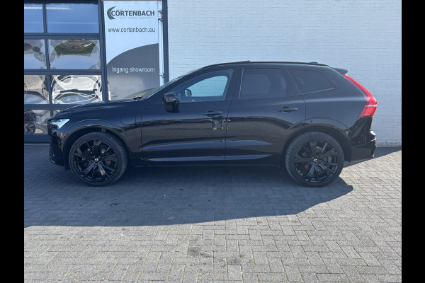 Volvo XC60 2.0 T6 Plug-in hybrid AWD Ultra Black Edition Long Range | Zwenkbare trekhaak | Panorama dak | Stoelverkoeling+Massage | Blis | Memory |