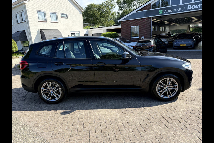 BMW X3 sDrive18d 150pk High Executive Leer, Navi, Trekhaak