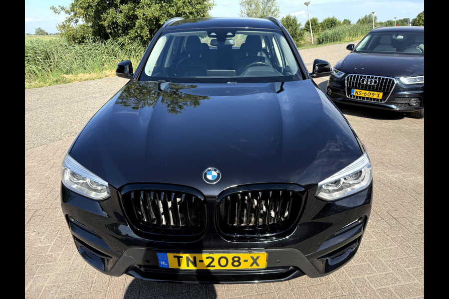 BMW X3 sDrive18d 150pk High Executive Leer, Navi, Trekhaak