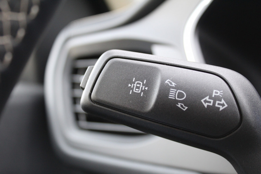 Ford Kuga 2.5 PHEV Vignale | Head-up | BLIS | Adaptieve cruise | B&O | Trekhaak