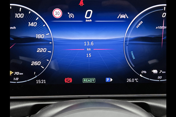 Mercedes-Benz C-Klasse 300 e 140 Years Edition | Premium Plus | Nightpakket | Trekhaak  | Middenconsole metaalstructuur | Panoramaschuifdak | 360° camera | Sfeerverlichting | Sierdelen metaalstructuur | Smartphone-integratie |