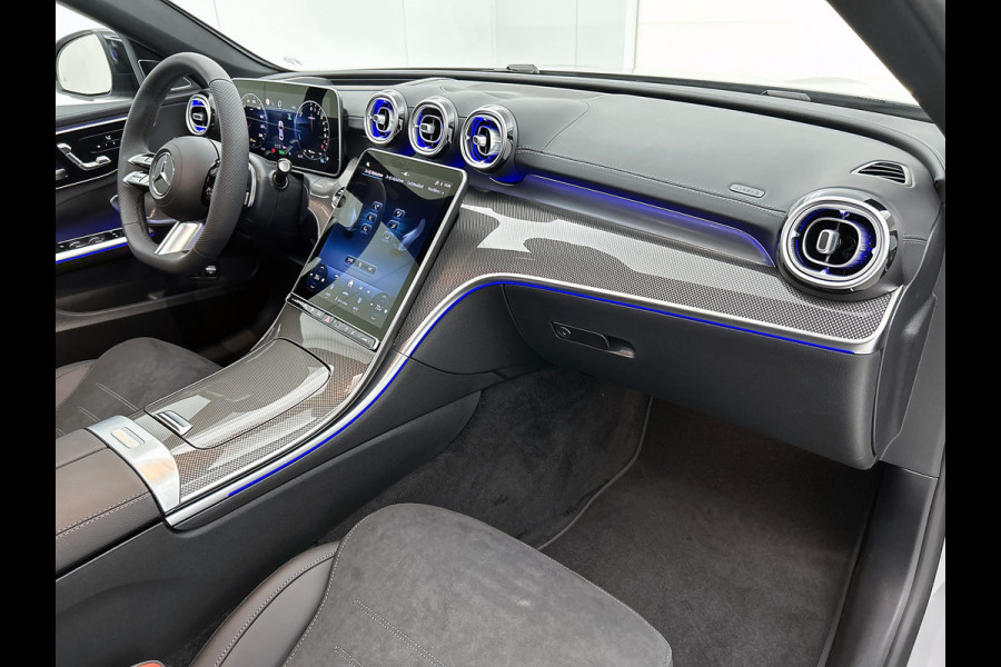 Mercedes-Benz C-Klasse 300 e 140 Years Edition | Premium Plus | Nightpakket | Trekhaak  | Middenconsole metaalstructuur | Panoramaschuifdak | 360° camera | Sfeerverlichting | Sierdelen metaalstructuur | Smartphone-integratie |