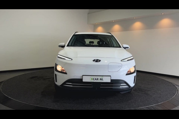 Hyundai Kona EV Comfort 39 kWh SOH 95,2% | Verwarmde stoelen | Digitaal dashboard | Warmtepomp | Navigatie