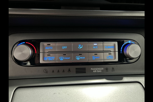 Hyundai Kona EV Comfort 39 kWh SOH 95,2% | Verwarmde stoelen | Digitaal dashboard | Warmtepomp | Navigatie