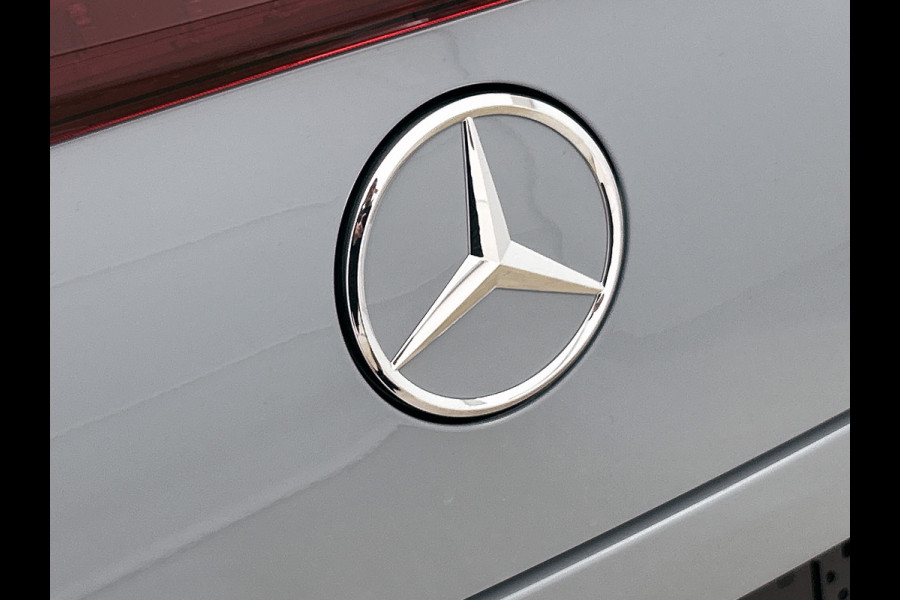 Mercedes-Benz CLA-Klasse Shooting Brake 250+ Business Solution AMG 85 kWh | Trekhaak | Vast panoramadak | Warmtewerend, donkergetint glas | URBAN GUARD | 18 inch vijfspaaks lichtmetalen AMG-velgen |