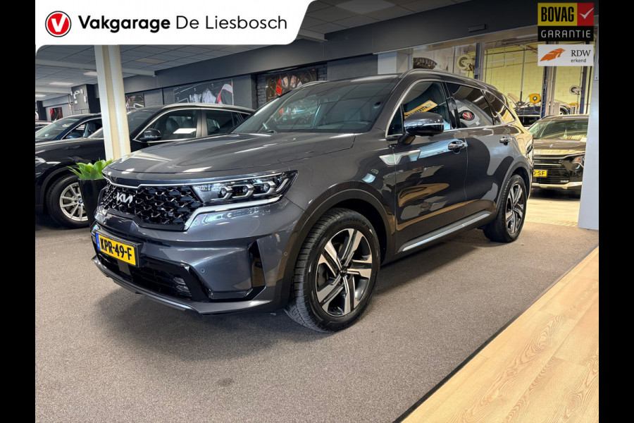 Kia Sorento 1.6 T-GDI Plug-in Hybrid 4WD ExecutiveLine 7persoons / Panoramadak / 360 camera / head-up /dealer onderhouden