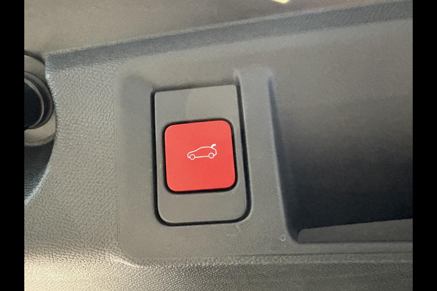 Peugeot e-308 SW GT 54 kWh | Alcantara | Stoelverwarming | Apple Carplay/Android Auto